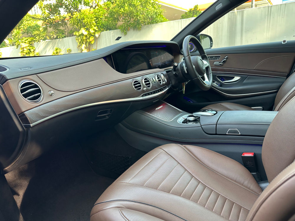 Dijual 2018 Mercedes Benz S-Class S 450 4Matic Luxury S 450 4Matic Luxury Bekas