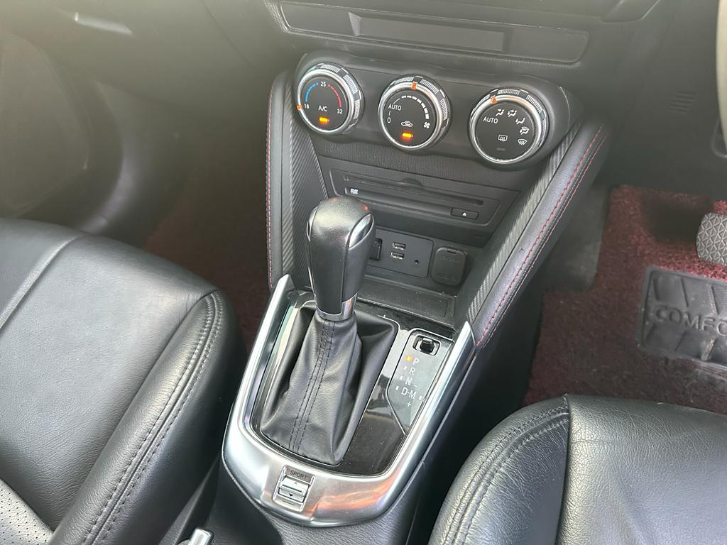 2016 Mazda 2  Hatchback R 1.5L AT 2016 Mazda 2  Hatchback R 1.5L AT