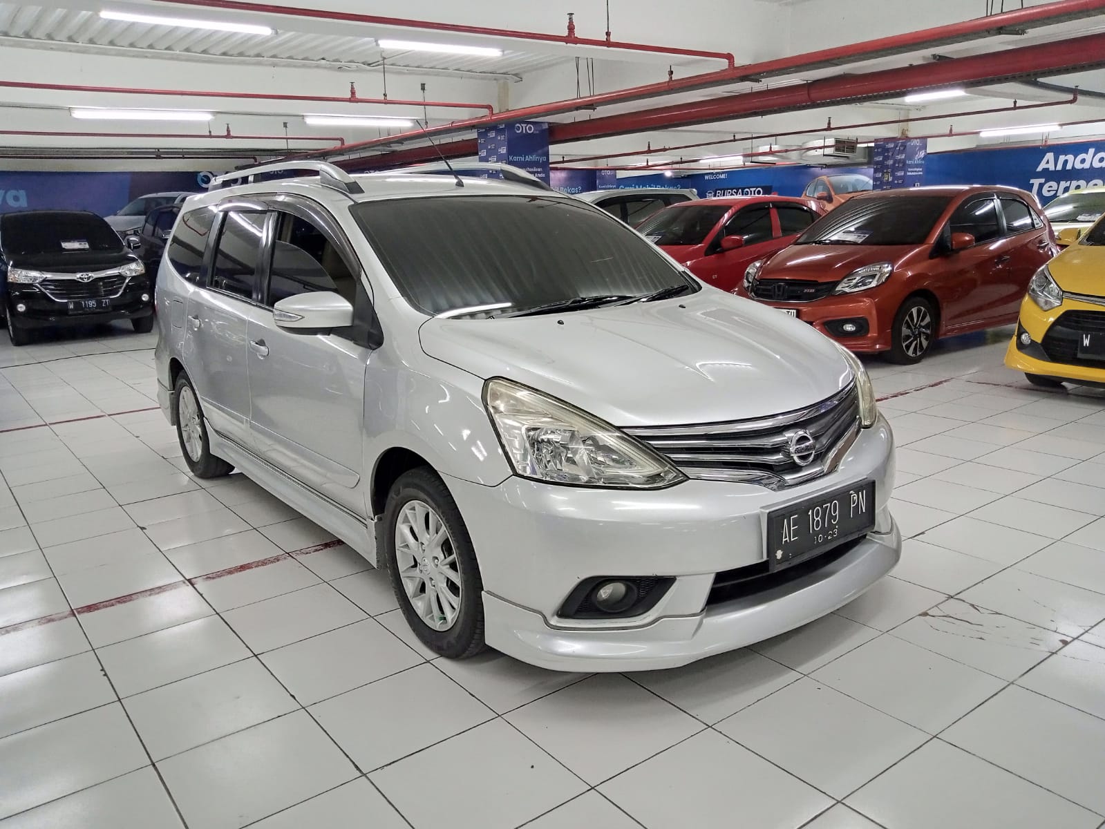 2013 Nissan Grand Livina 2013 Nissan Grand Livina