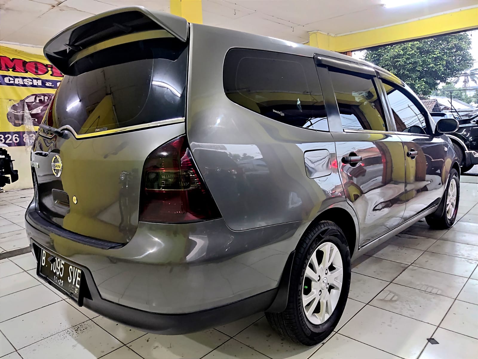 2012 Nissan Livina 2012 Nissan Livina