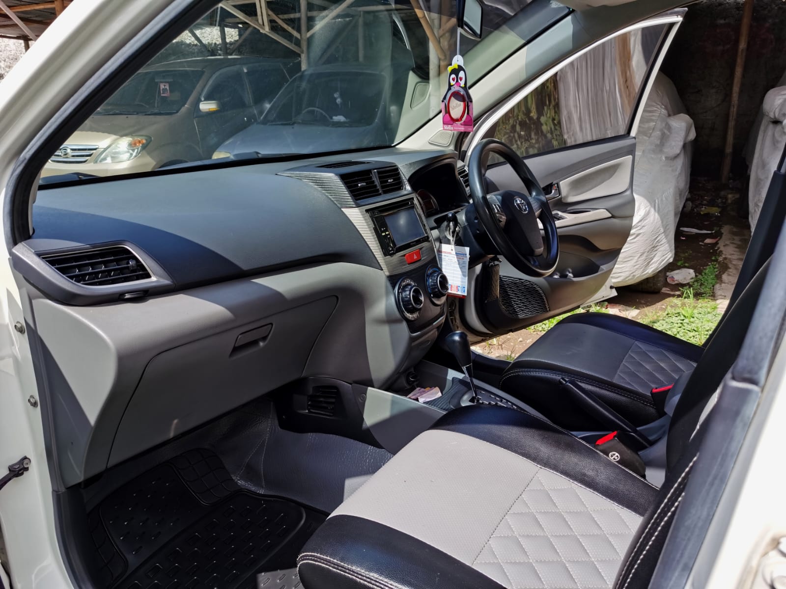 2013 Toyota Avanza Veloz 2013 Toyota Avanza Veloz