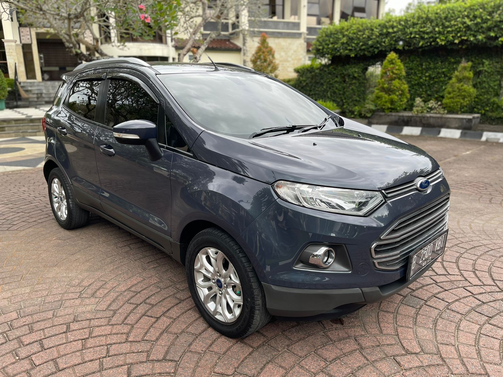 2015 Ford Ecosport Titanium1.5L AT 2015 Ford Ecosport Titanium1.5L AT