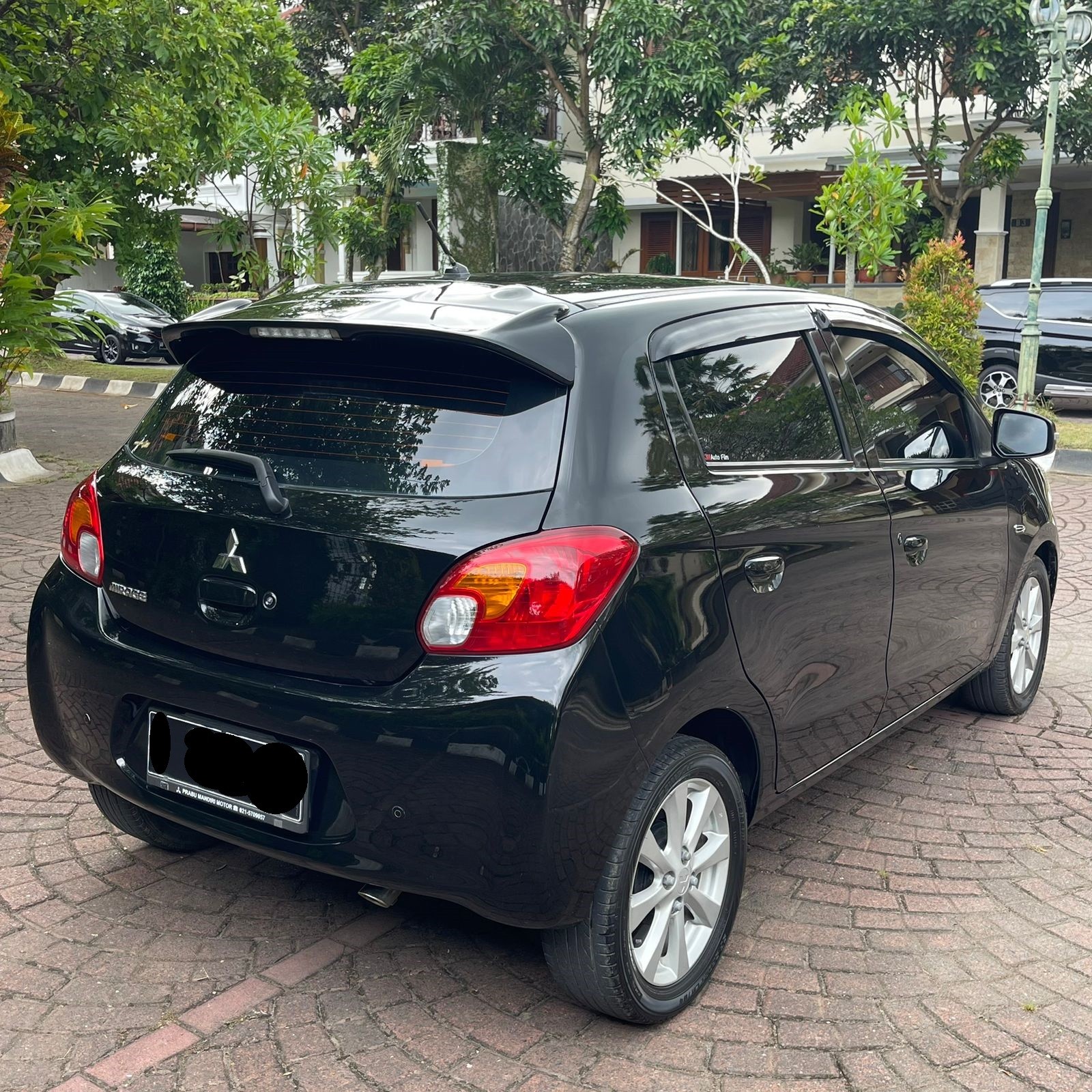 2015 Mitsubishi Mirage Exceed 2015 Mitsubishi Mirage Exceed