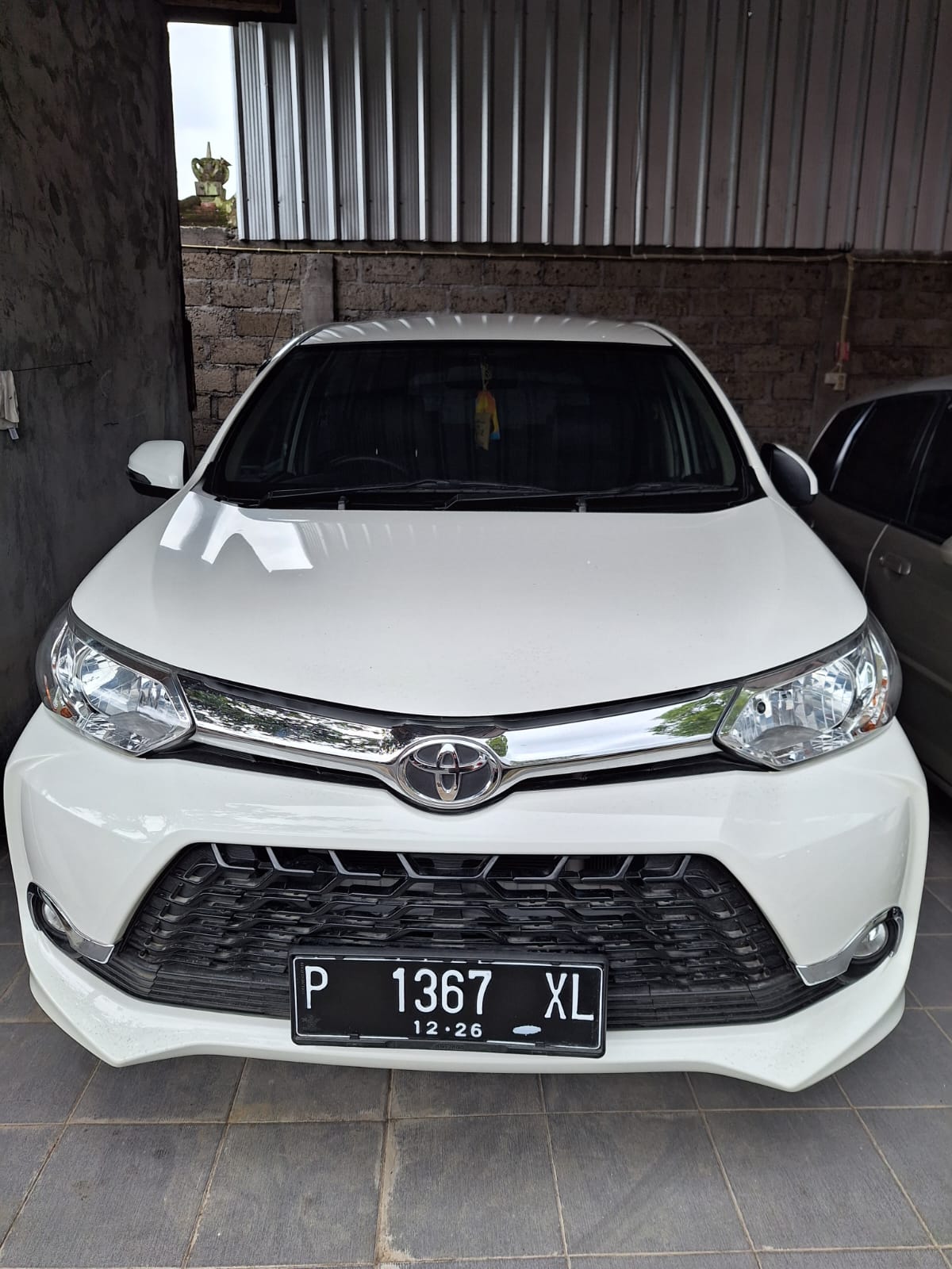 Second Hand 2016 Toyota Avanza Veloz Second Hand 2016 Toyota Avanza Veloz