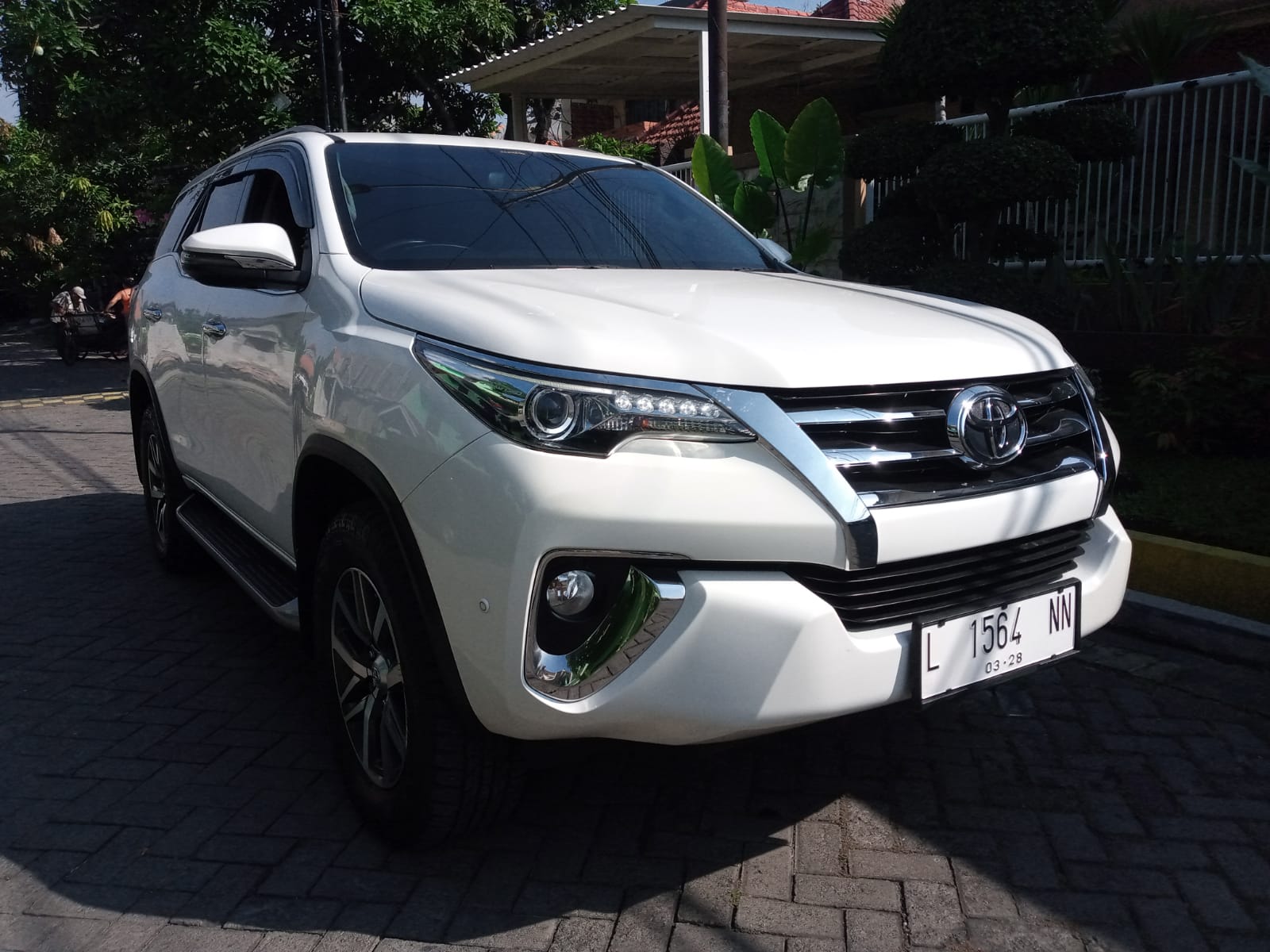 2016 Mitsubishi Pajero 2016 Mitsubishi Pajero