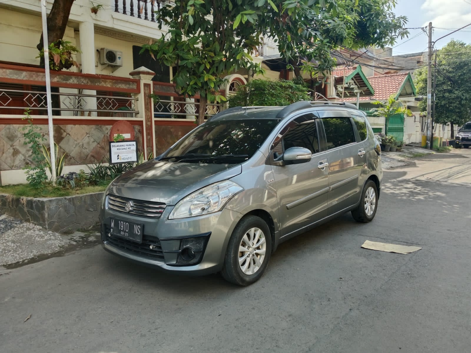 2015 Suzuki Ertiga  2015 Suzuki Ertiga