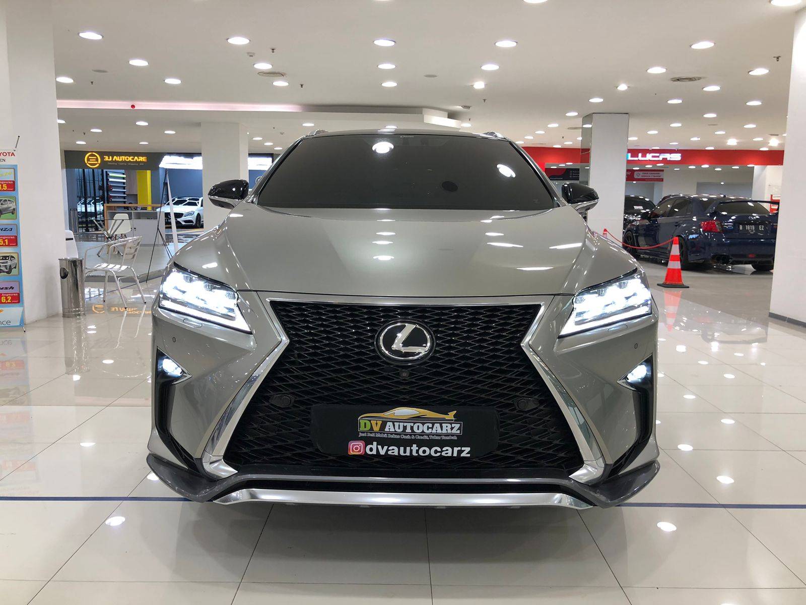 Beli mobil bekas