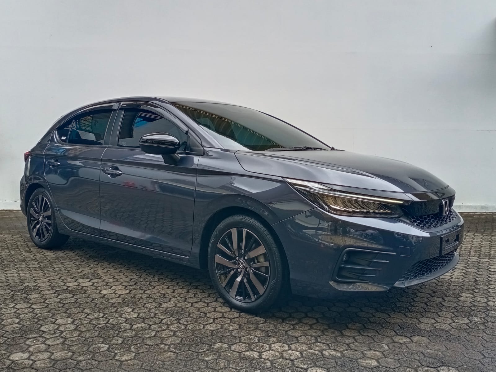2021 Honda City Hatchback RS CVT Bekas 2021 Honda City Hatchback RS CVT Bekas
