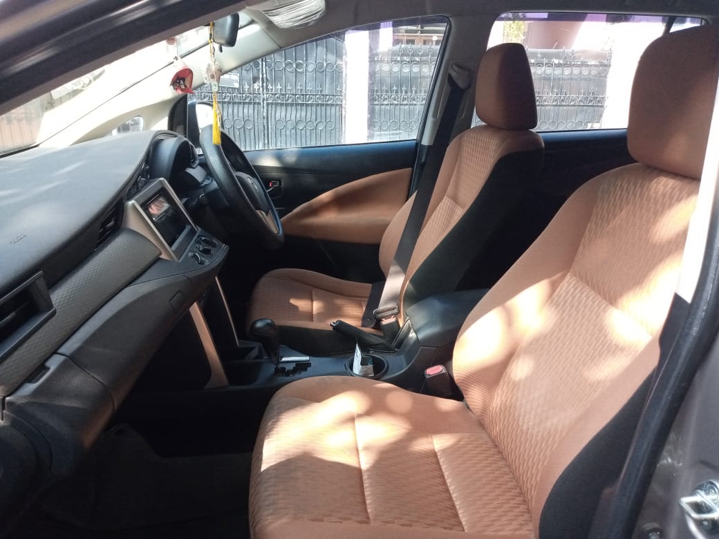 2016 Toyota Innova 2016 Toyota Innova