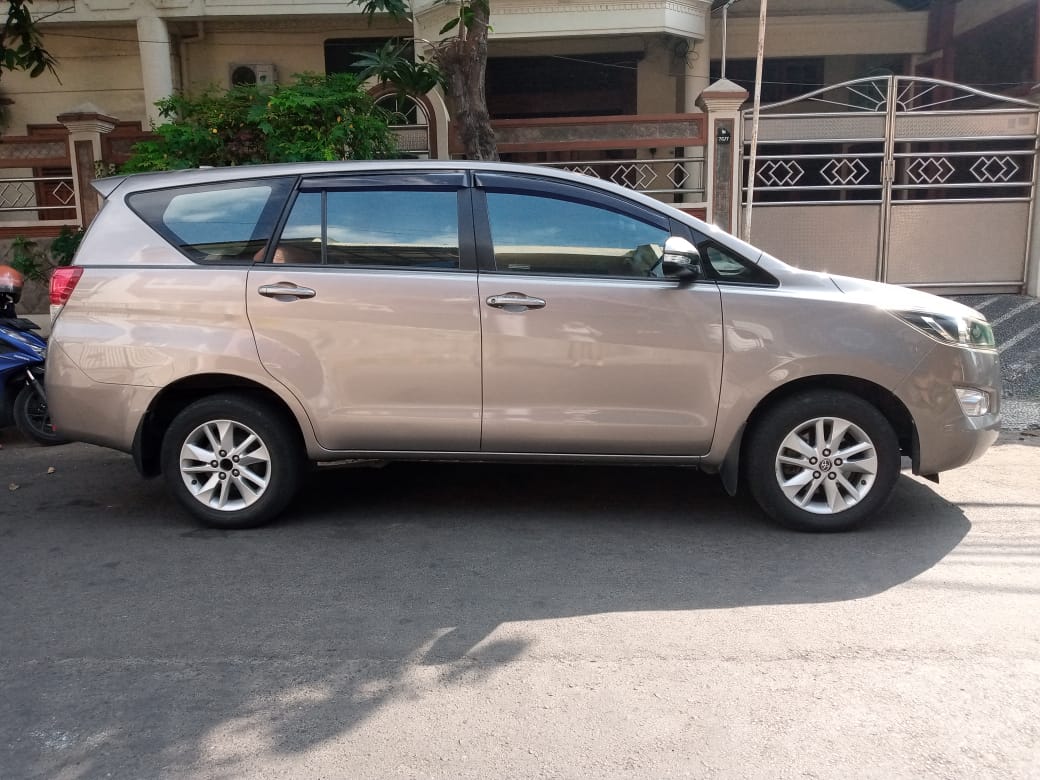 2016 Toyota Innova 2016 Toyota Innova