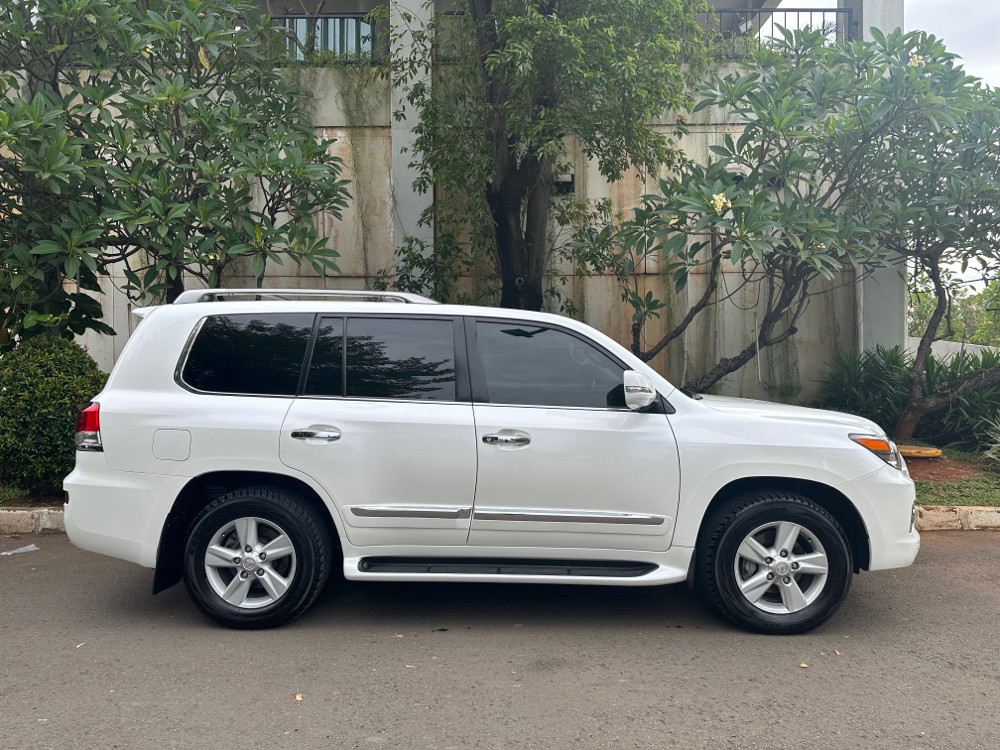 2012 Lexus LX 570 2012 Lexus LX 570