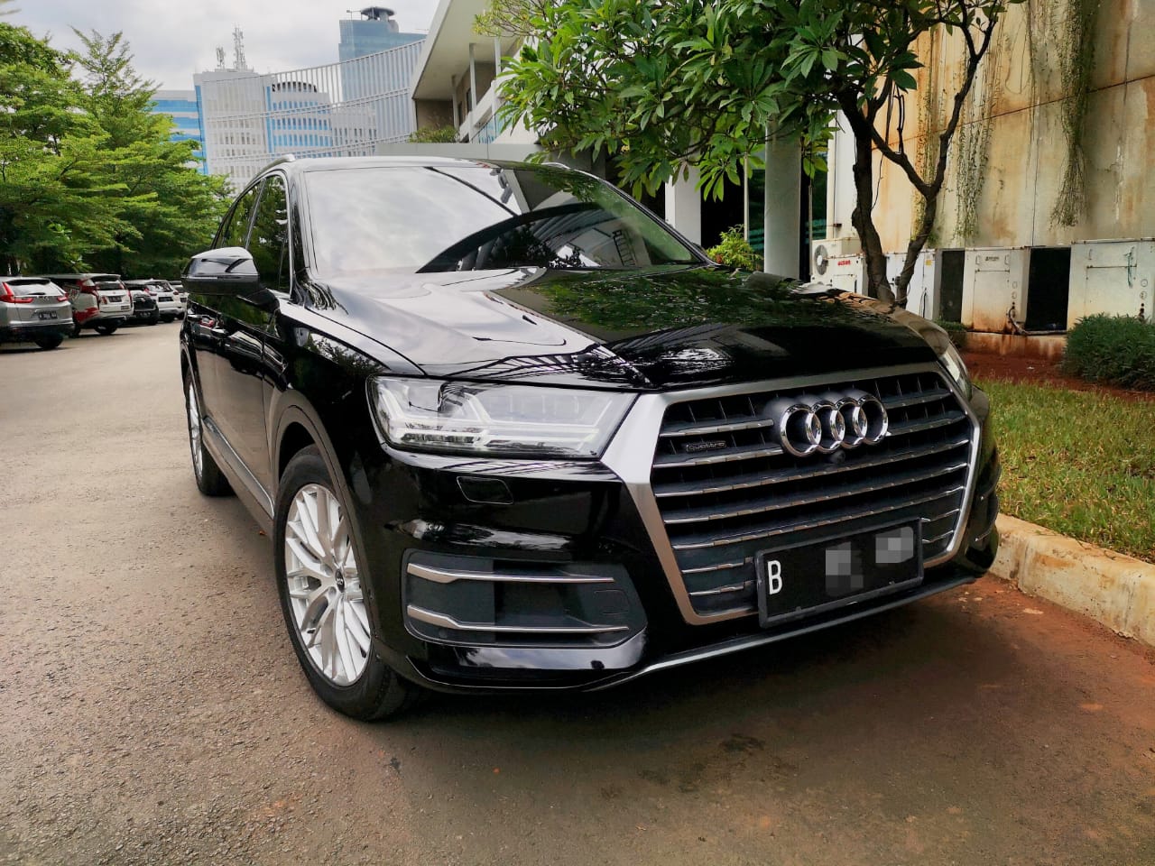 2017 Audi Q7 Bekas 2017 Audi Q7 Bekas
