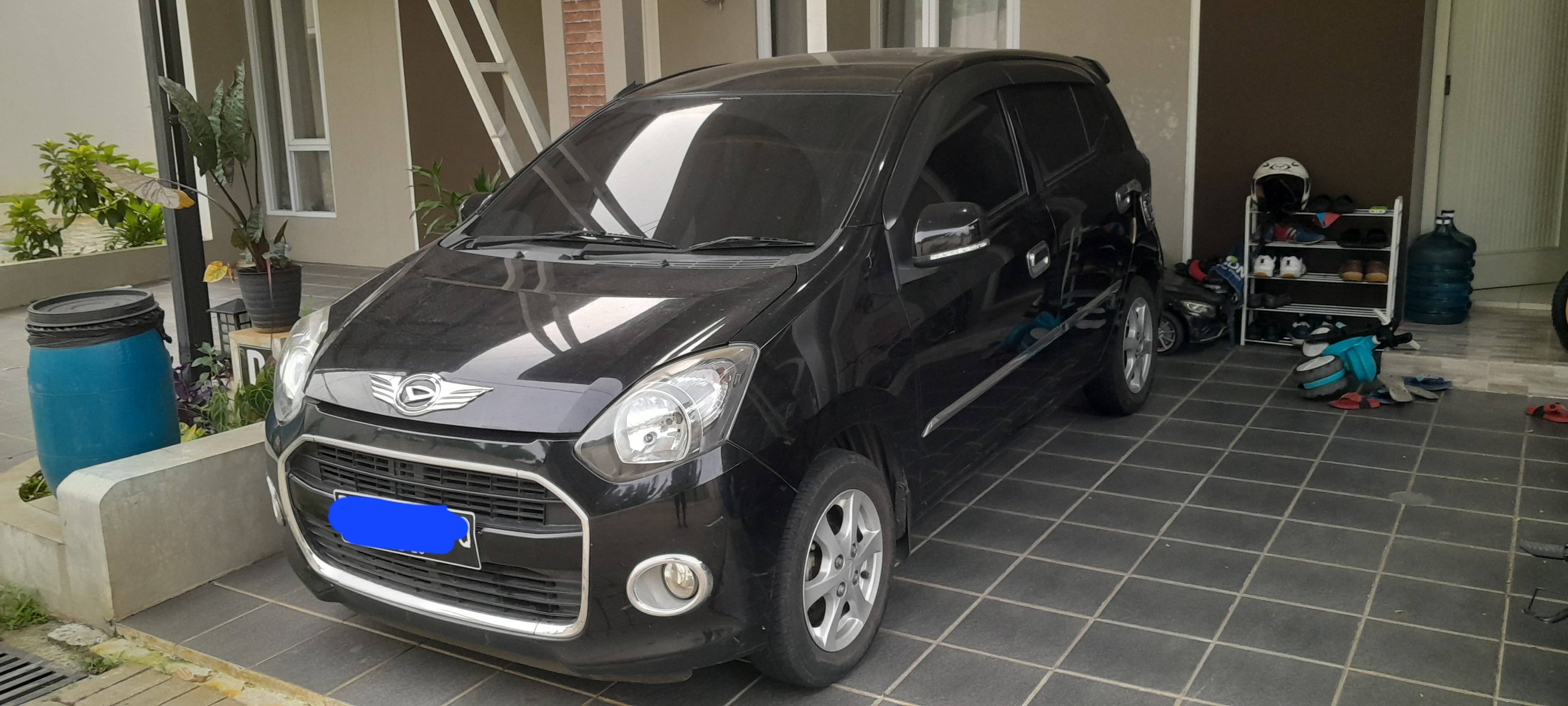 2016 Daihatsu Ayla 1.0L X MT ADS 2016 Daihatsu Ayla 1.0L X MT ADS