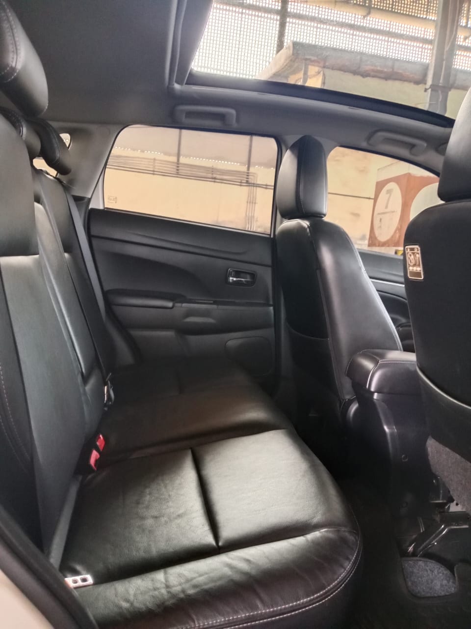 2012 Mitsubishi Outlander Sport 2012 Mitsubishi Outlander Sport