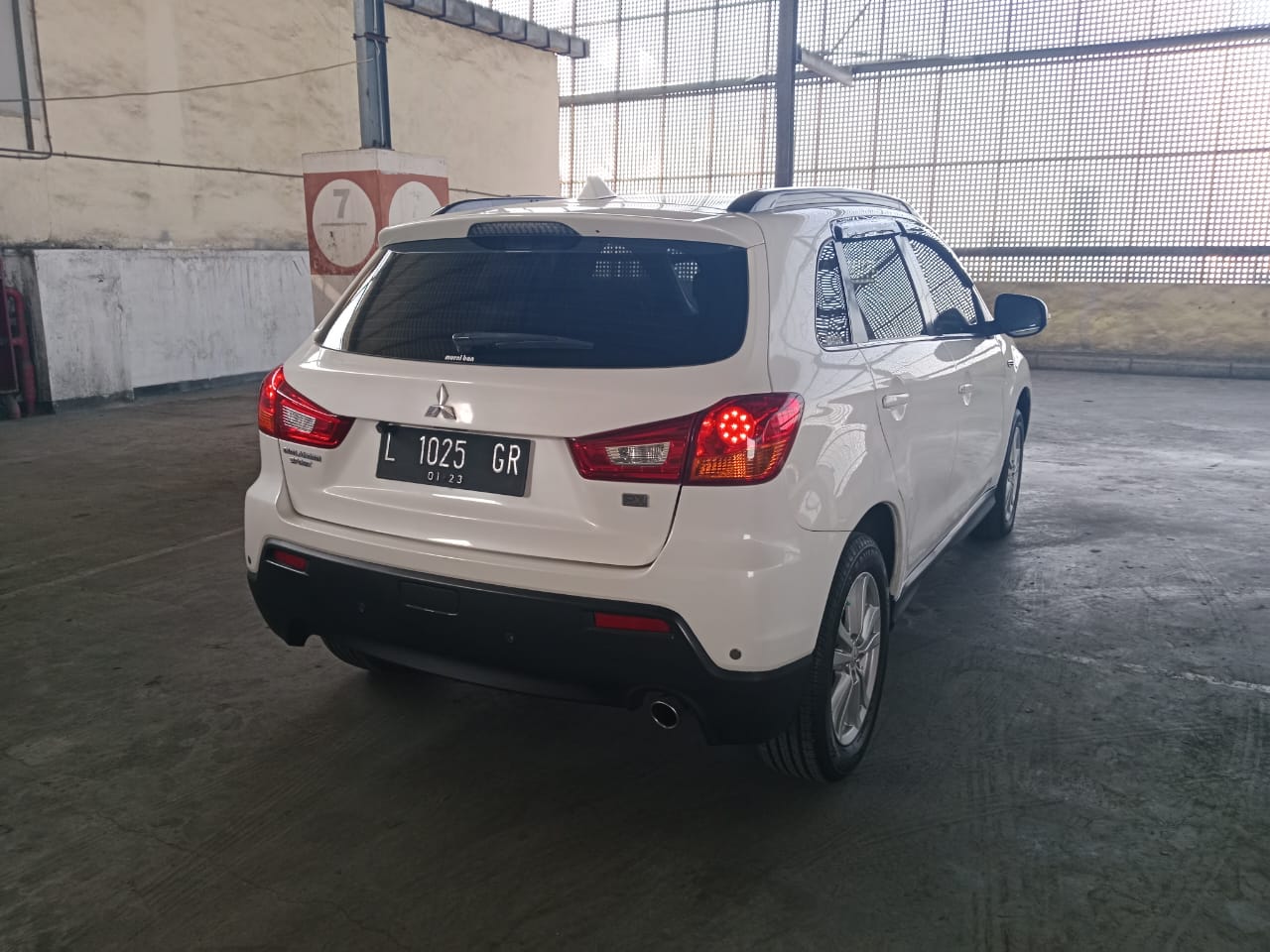 2012 Mitsubishi Outlander Sport 2012 Mitsubishi Outlander Sport