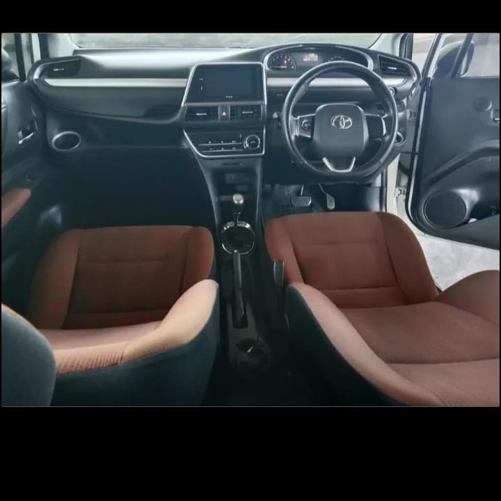 2018 Toyota Sienta 2018 Toyota Sienta