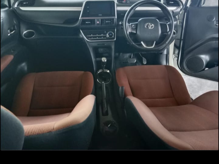 2018 Toyota Sienta 2018 Toyota Sienta