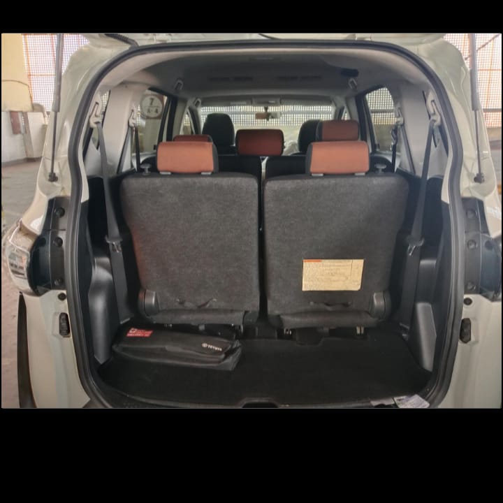 2018 Toyota Sienta 2018 Toyota Sienta