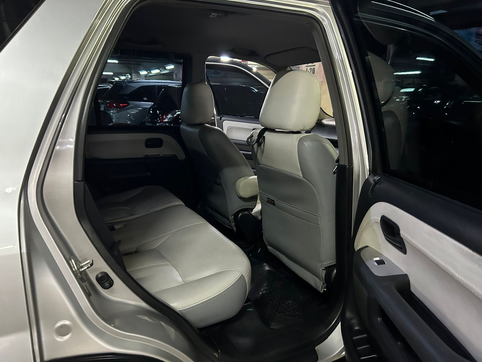 2004 Honda CR-V 2004 Honda CR-V