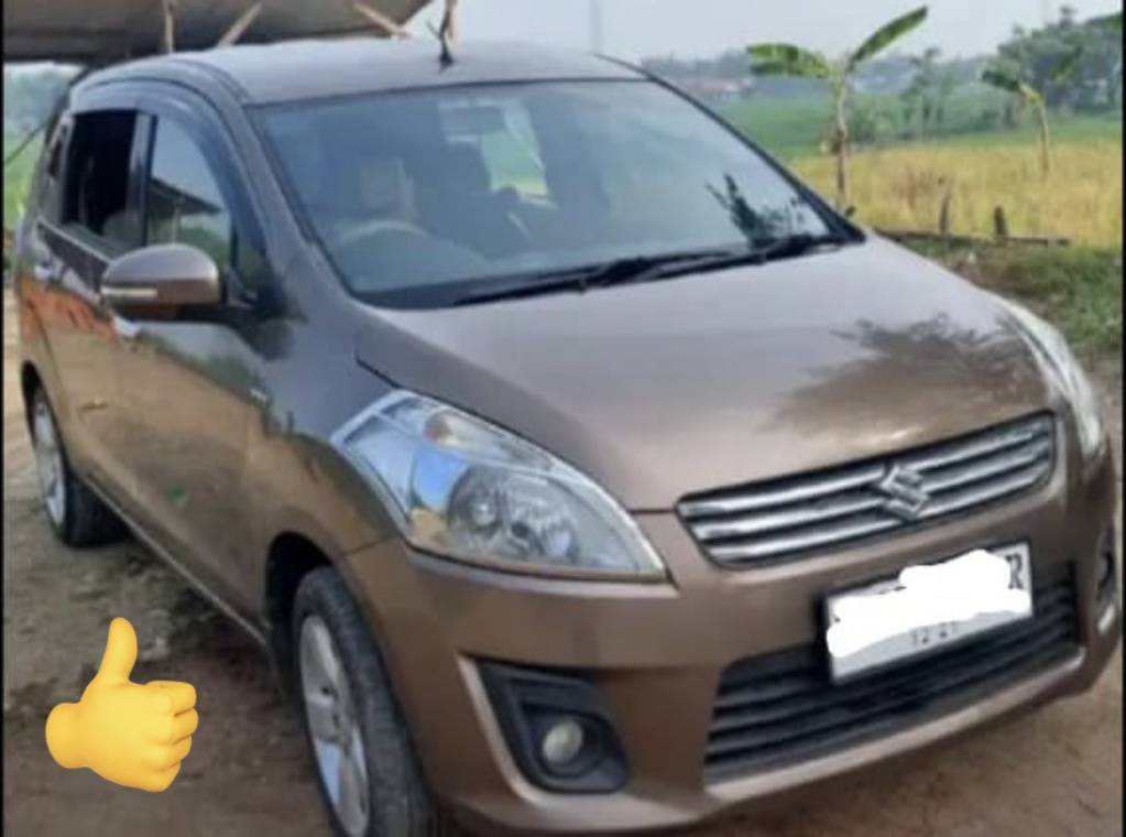 Second Hand 2013 Suzuki Ertiga Second Hand 2013 Suzuki Ertiga