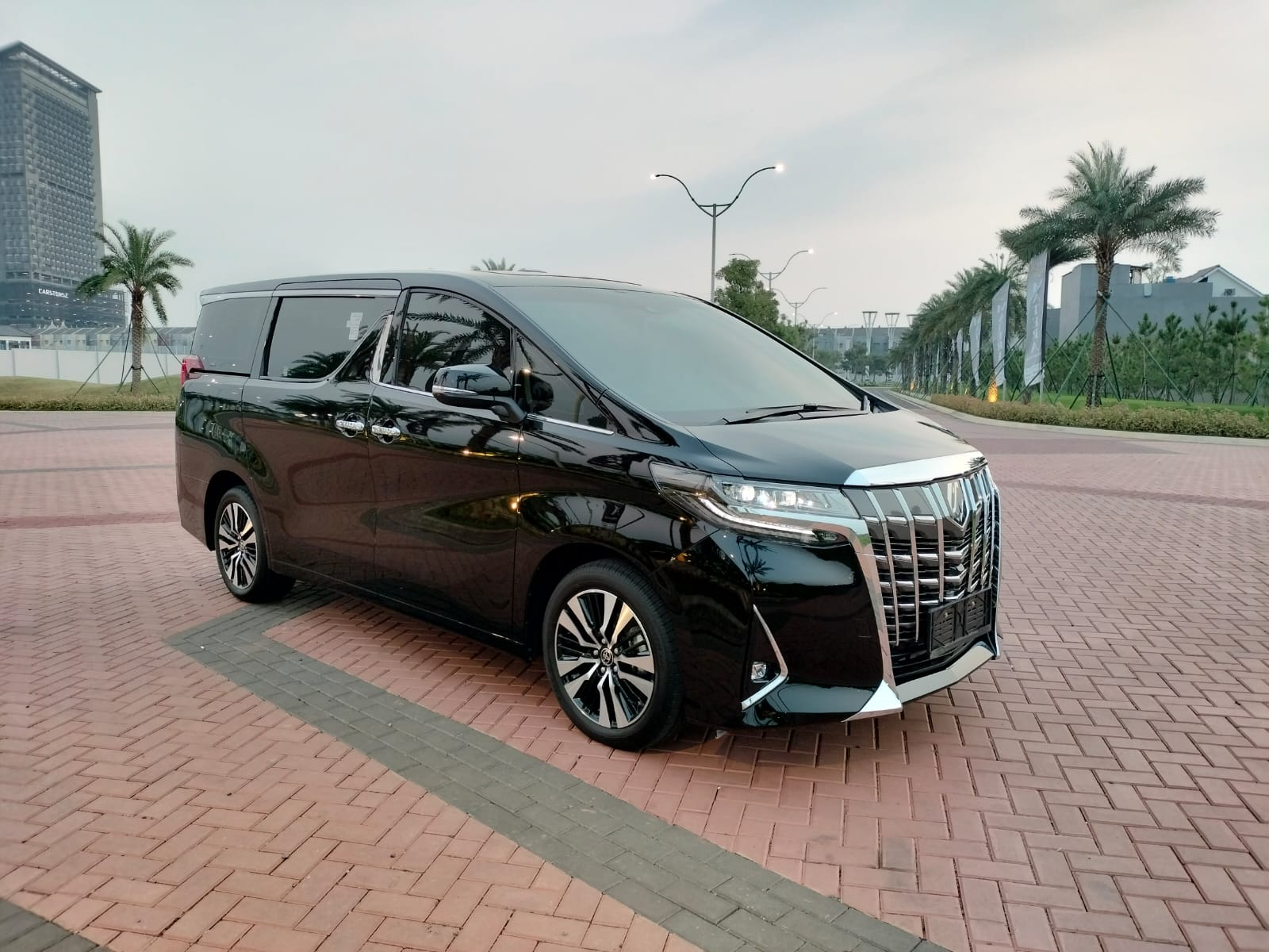 2023 Toyota Alphard 2023 Toyota Alphard