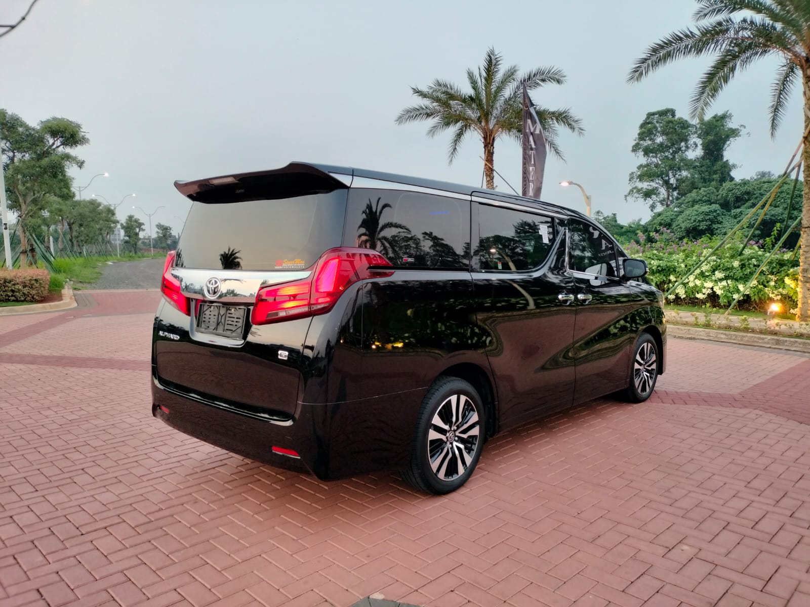 2023 Toyota Alphard 2023 Toyota Alphard