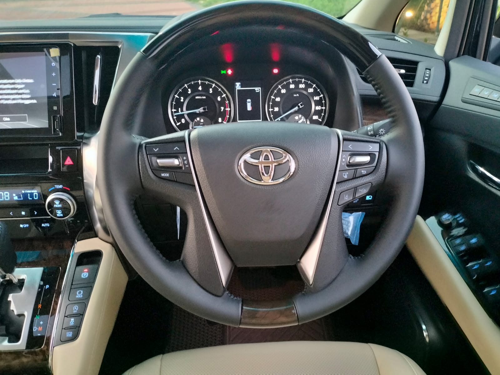 2023 Toyota Alphard 2023 Toyota Alphard