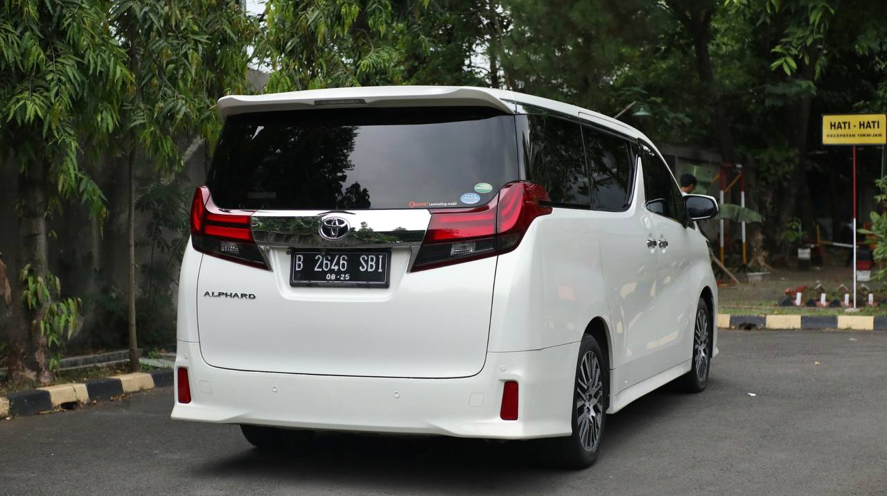 2015 Toyota Alphard 2015 Toyota Alphard
