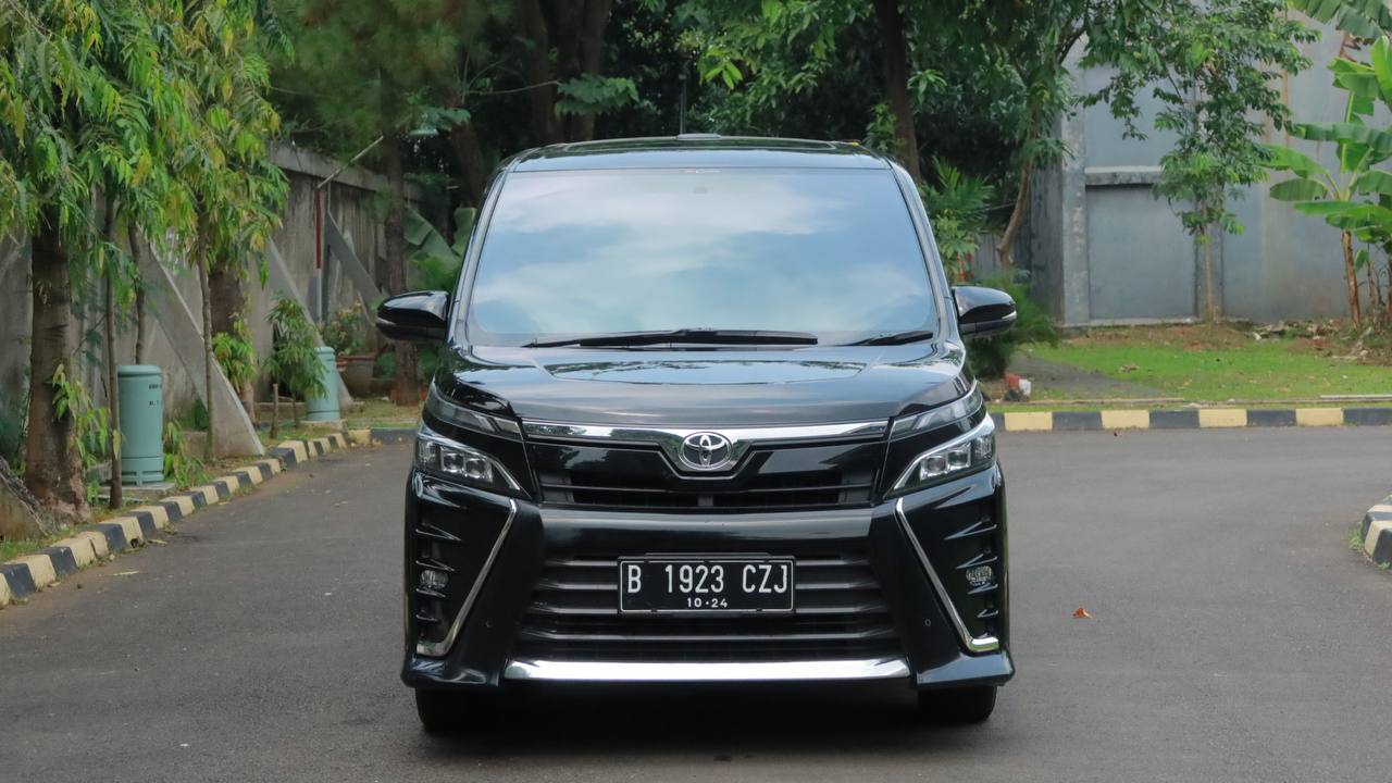 2019 Toyota Voxy Bekas 2019 Toyota Voxy Bekas