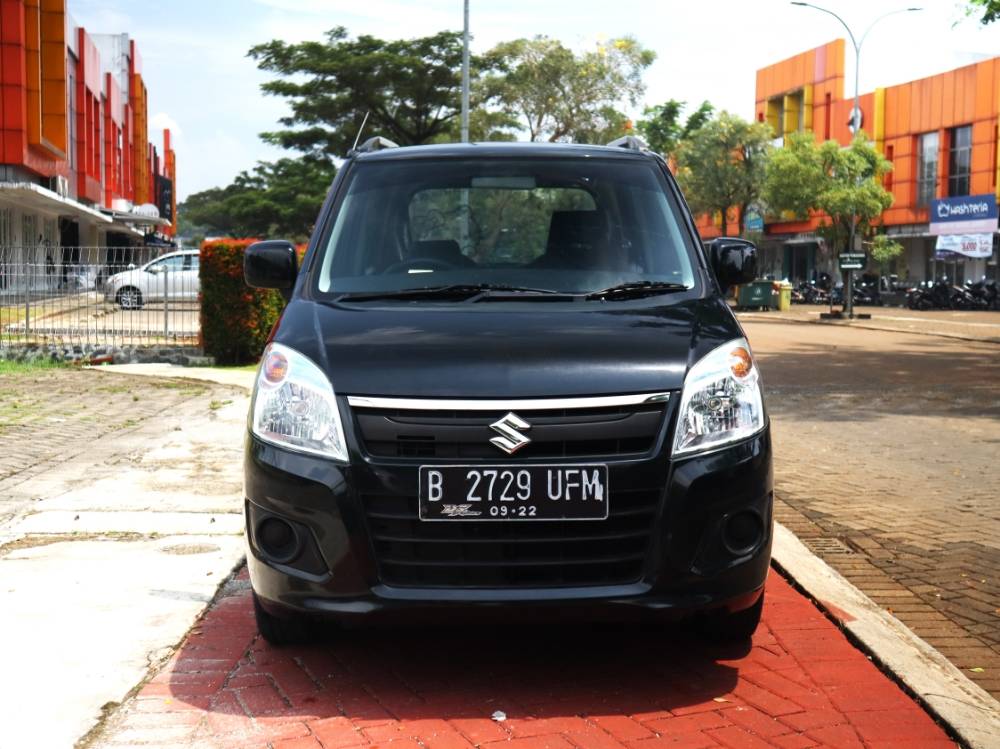 Old 2017 Suzuki Karimun Wagon R GL 4X2 MT GL 4X2 MT