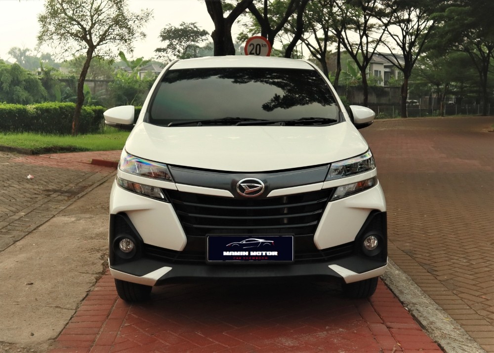 2019 Daihatsu Grand Xenia