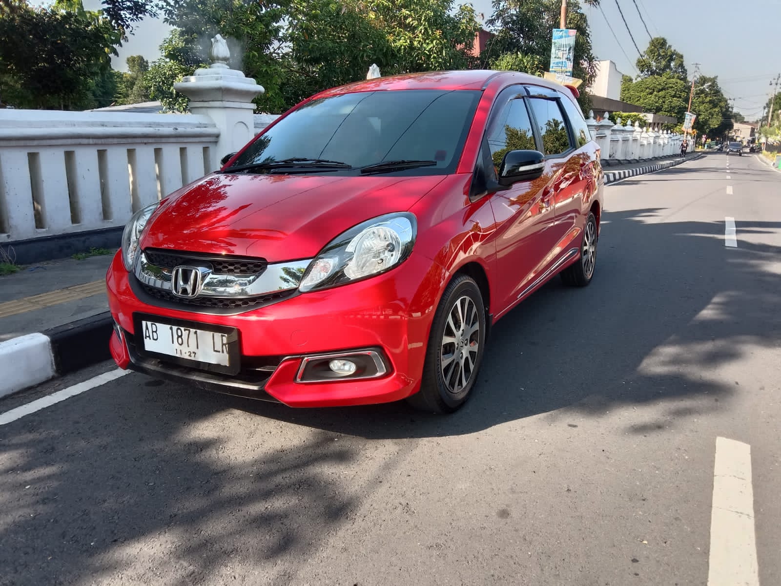2014 Honda Mobilio  E CVT MT 2014 Honda Mobilio  E CVT MT