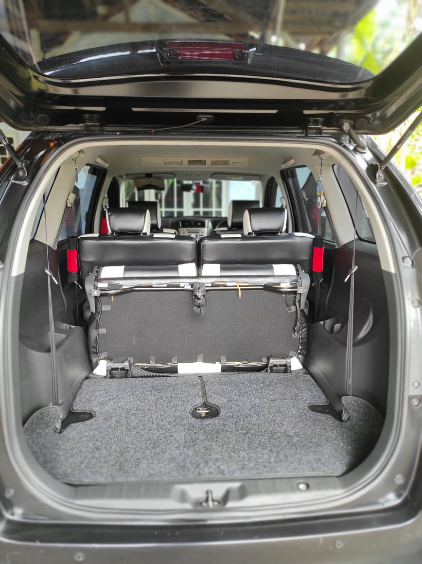 2014 Toyota Avanza Veloz  1.5 A/T 2014 Toyota Avanza Veloz  1.5 A/T