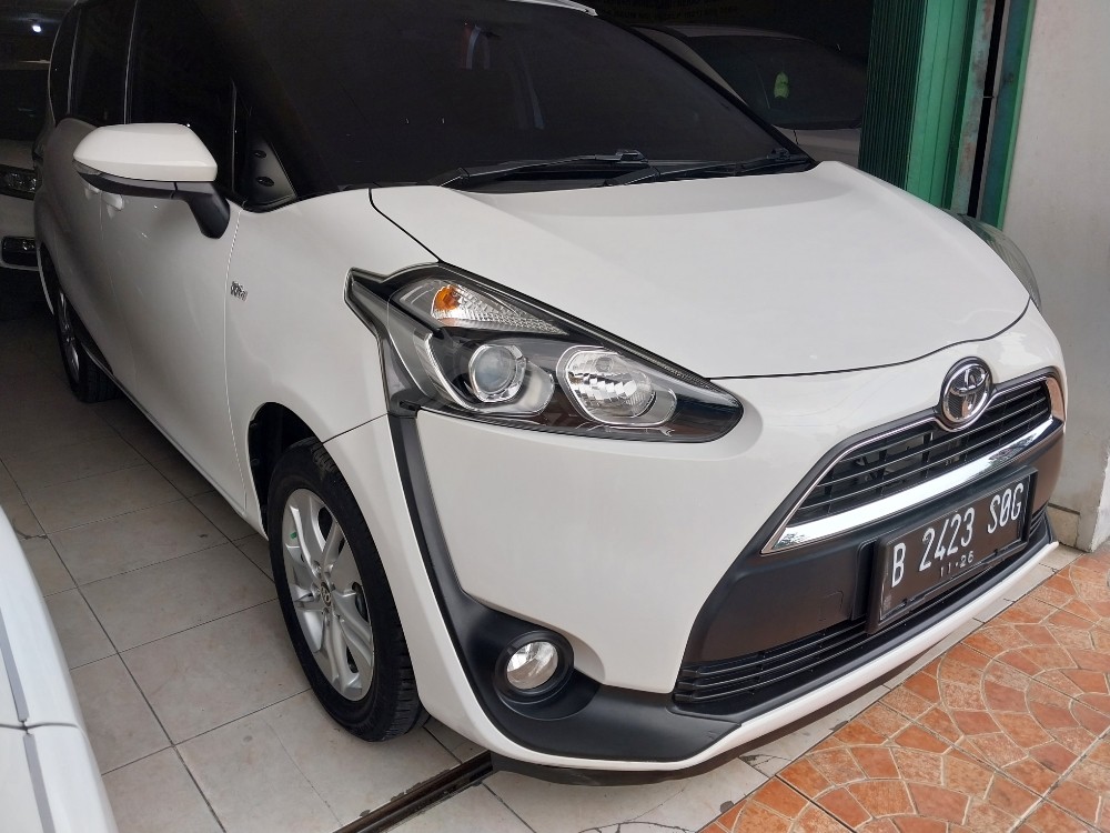 2016 Toyota Sienta
