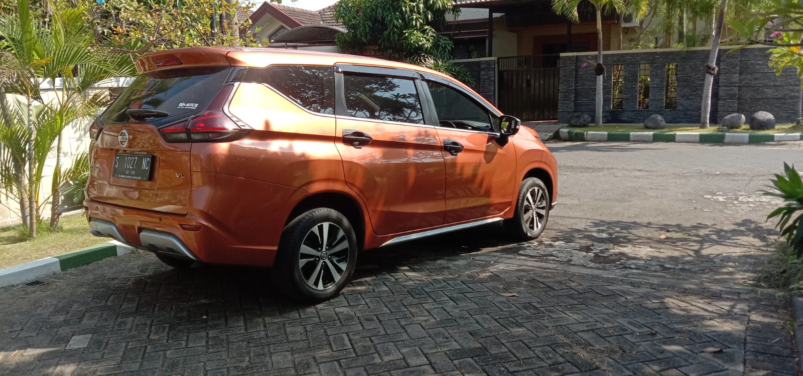 2019 Nissan Livina  VL AT 2019 Nissan Livina  VL AT