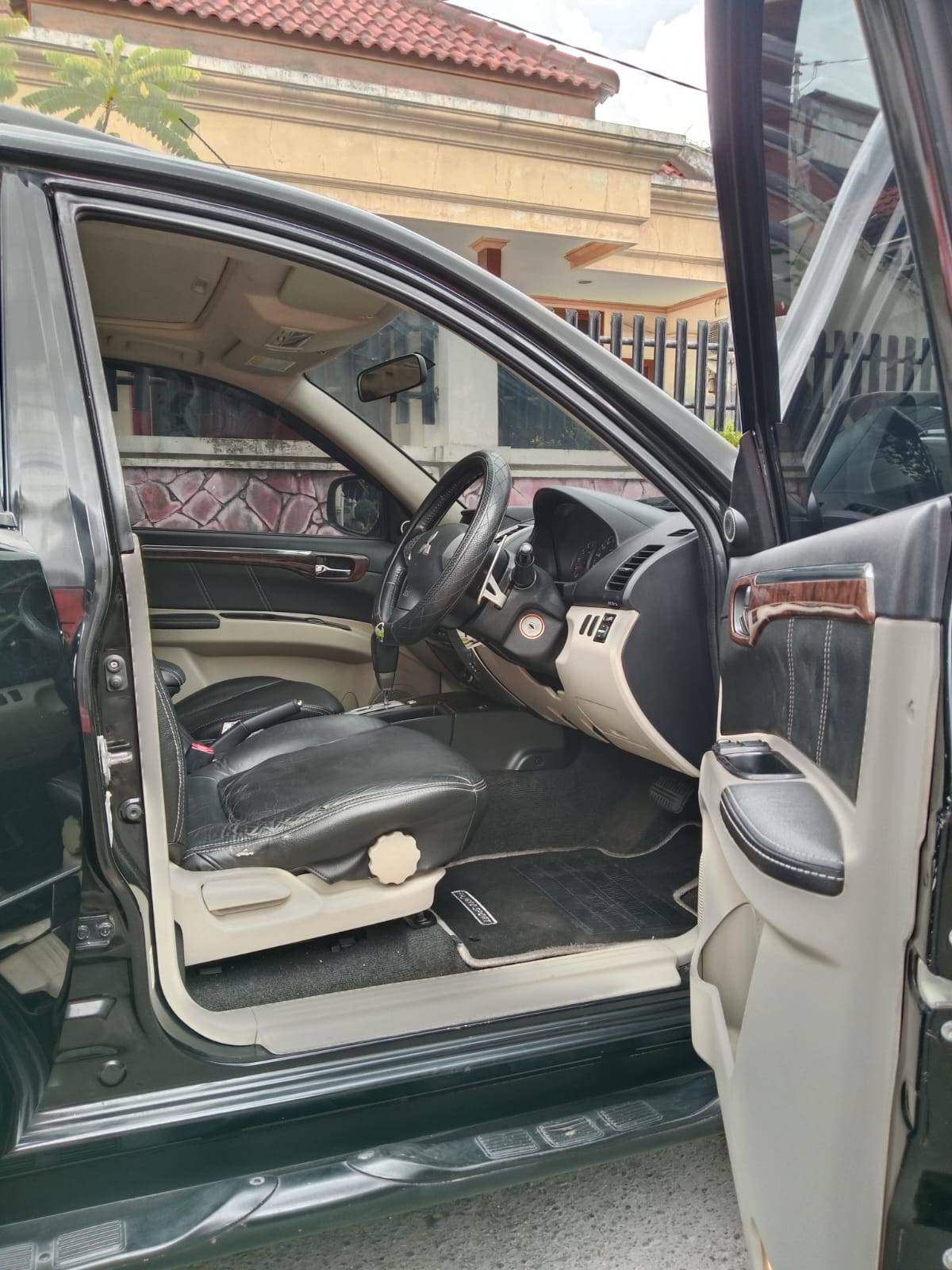 Old 2012 Mitsubishi Pajero Sport  2.5L HP 4X2 AT 2.5L HP 4X2 AT