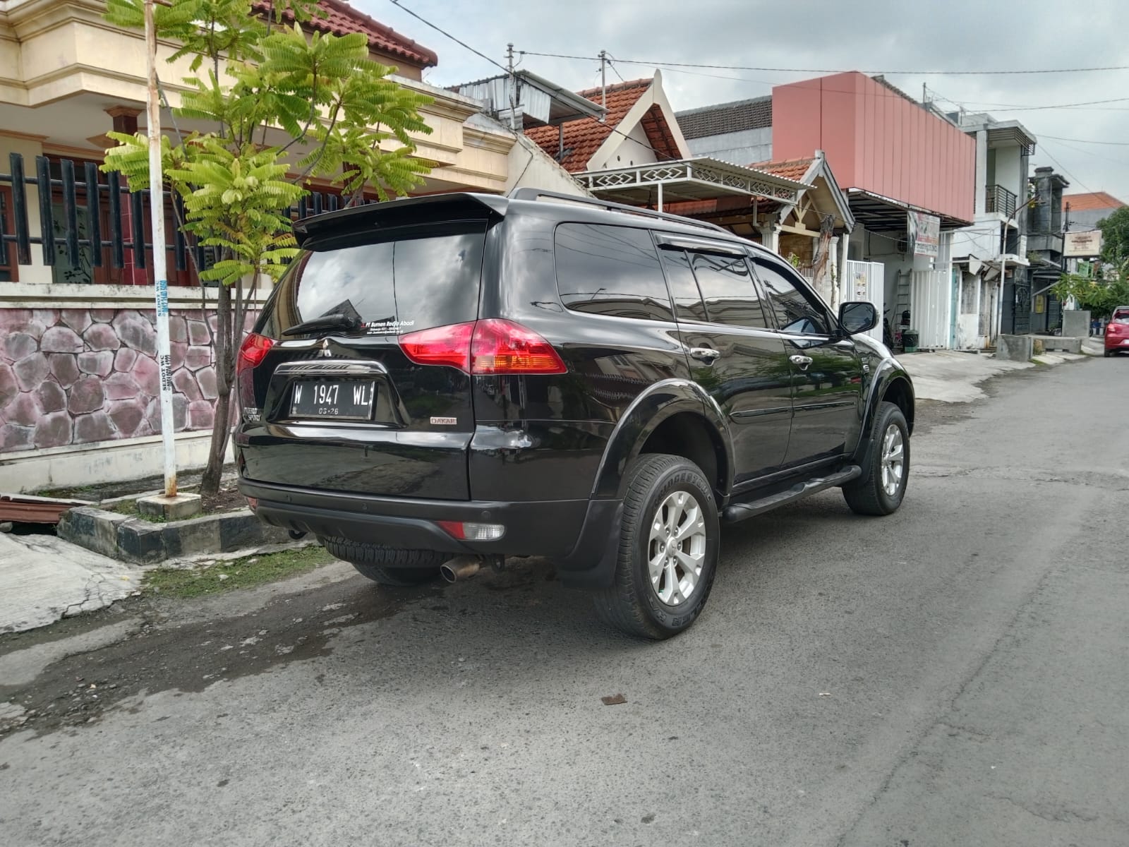 2012 Mitsubishi Pajero Sport  2012 Mitsubishi Pajero Sport