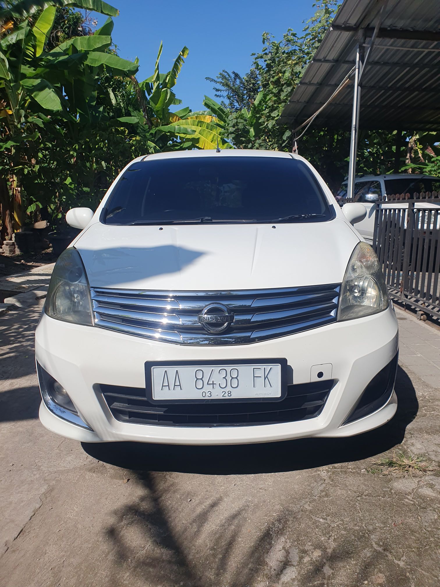 2012 Nissan Grand Livina 2012 Nissan Grand Livina