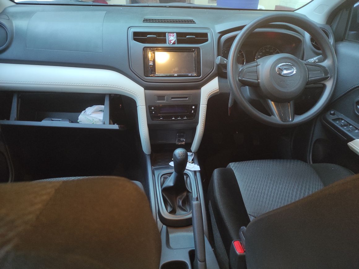 2022 Daihatsu Terios X M/T 2022 Daihatsu Terios X M/T