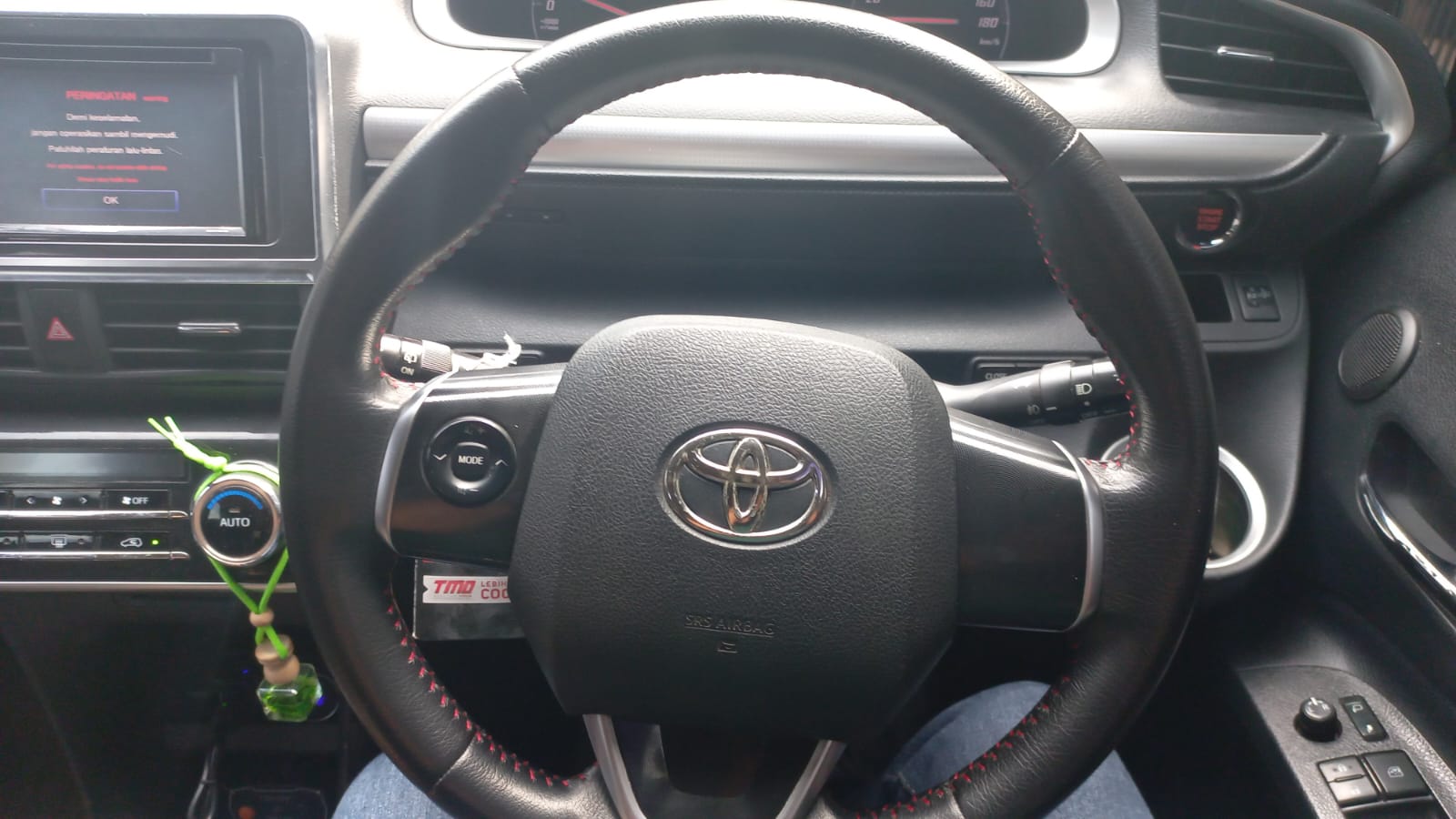 2017 Toyota Sienta 2017 Toyota Sienta
