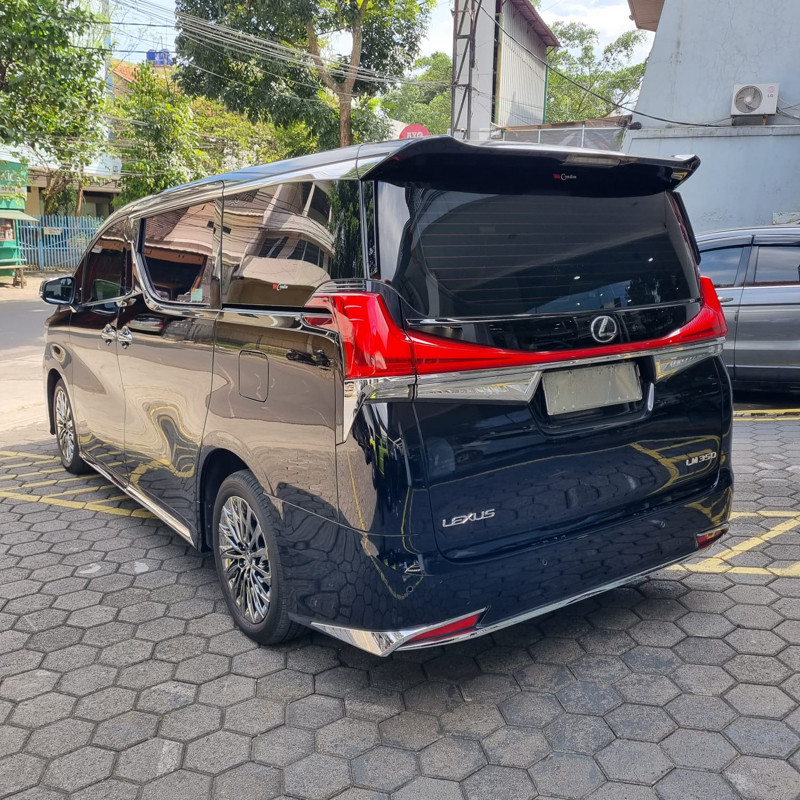 2020 Lexus LM 2020 Lexus LM