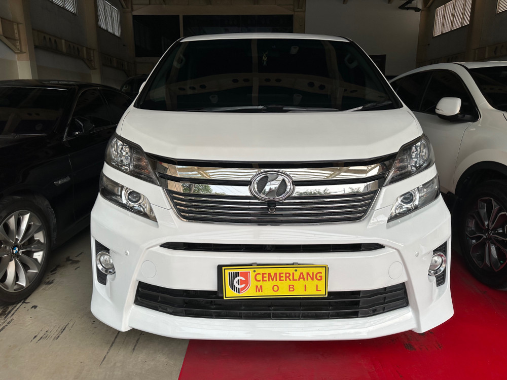 2014 Toyota Vellfire 2014 Toyota Vellfire