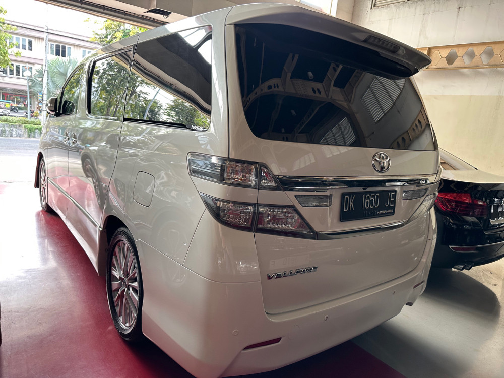 2014 Toyota Vellfire 2014 Toyota Vellfire