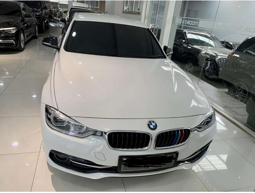 2016 BMW 3 Series Sedan 2016 BMW 3 Series Sedan