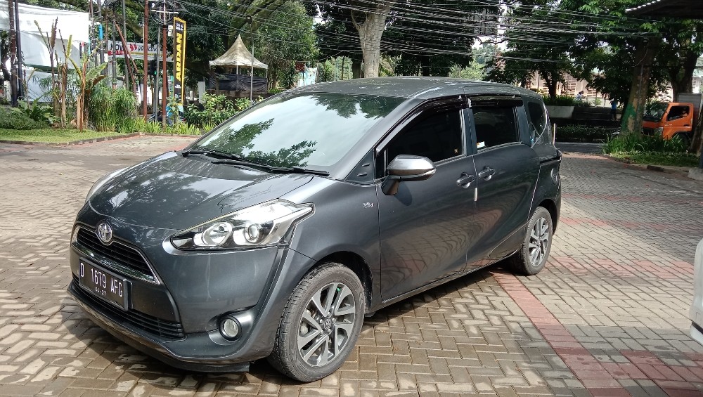 2017 Toyota Sienta