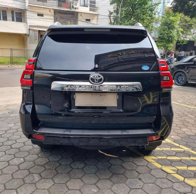 2019 Toyota Land Cruiser Prado 2019 Toyota Land Cruiser Prado