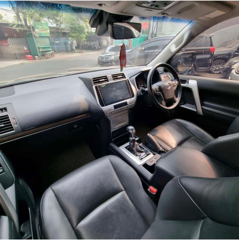 2019 Toyota Land Cruiser Prado 2019 Toyota Land Cruiser Prado