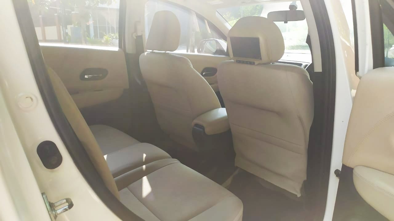 2015 Honda HRV  1.5L S MT 2015 Honda HRV  1.5L S MT