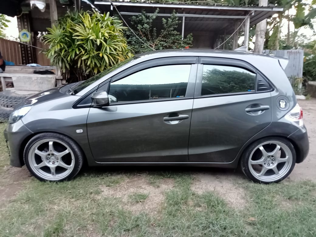 2013 Honda Brio 2013 Honda Brio