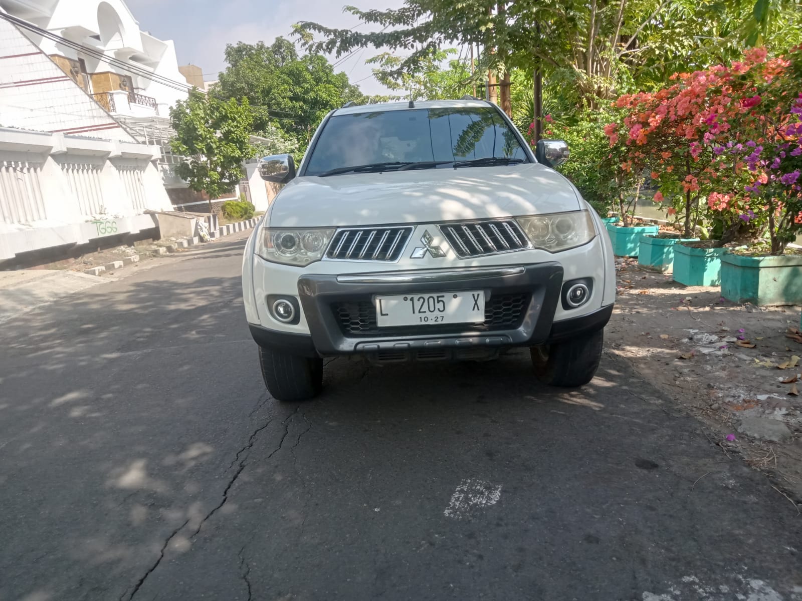 Second Hand 2012 Mitsubishi Pajero Second Hand 2012 Mitsubishi Pajero